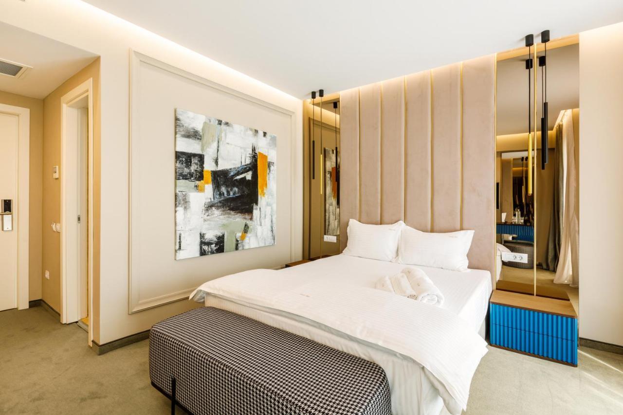 Onal Boutique Hotelier Mamaia Εξωτερικό φωτογραφία