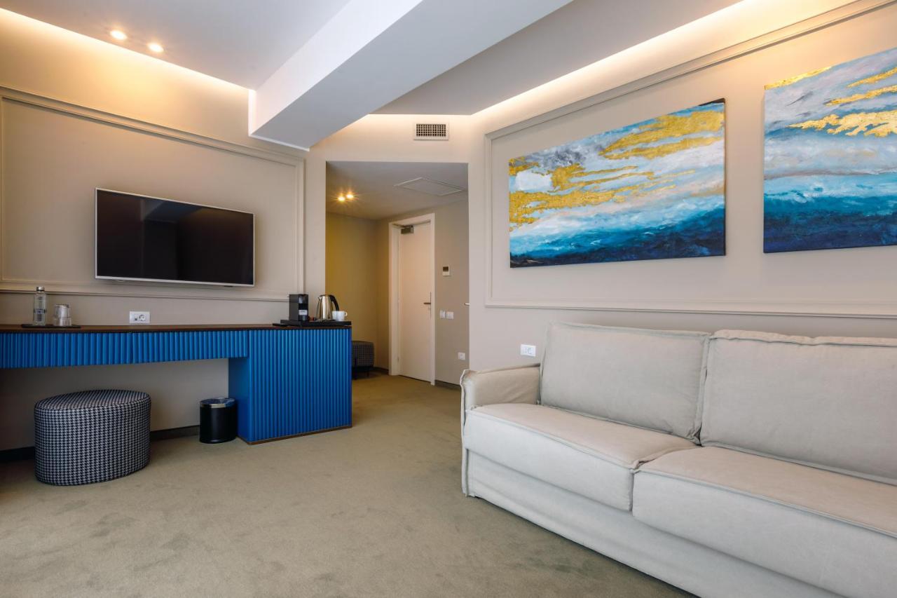 Onal Boutique Hotelier Mamaia Εξωτερικό φωτογραφία