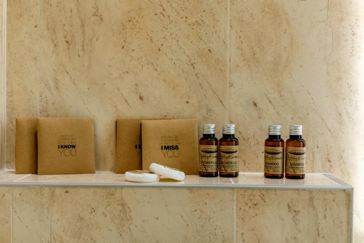 Onal Boutique Hotelier Mamaia Εξωτερικό φωτογραφία